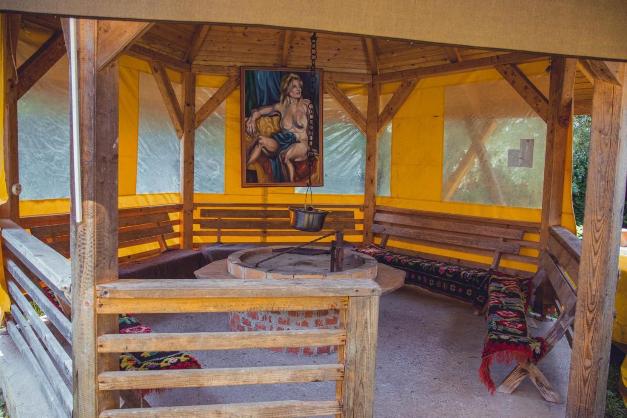 Rafting Kamp Dvije Vrbe Hotel Foca Buitenkant foto
