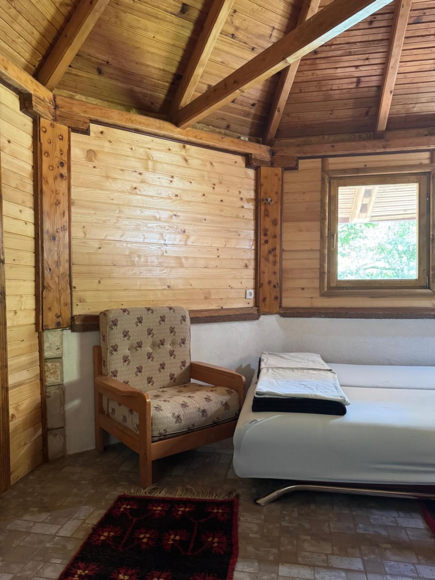 Rafting Kamp Dvije Vrbe Hotel Foca Buitenkant foto